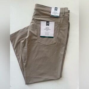 NWT 40x30 Men’s Slim Fit Khaki Performance Pants Golf Travel